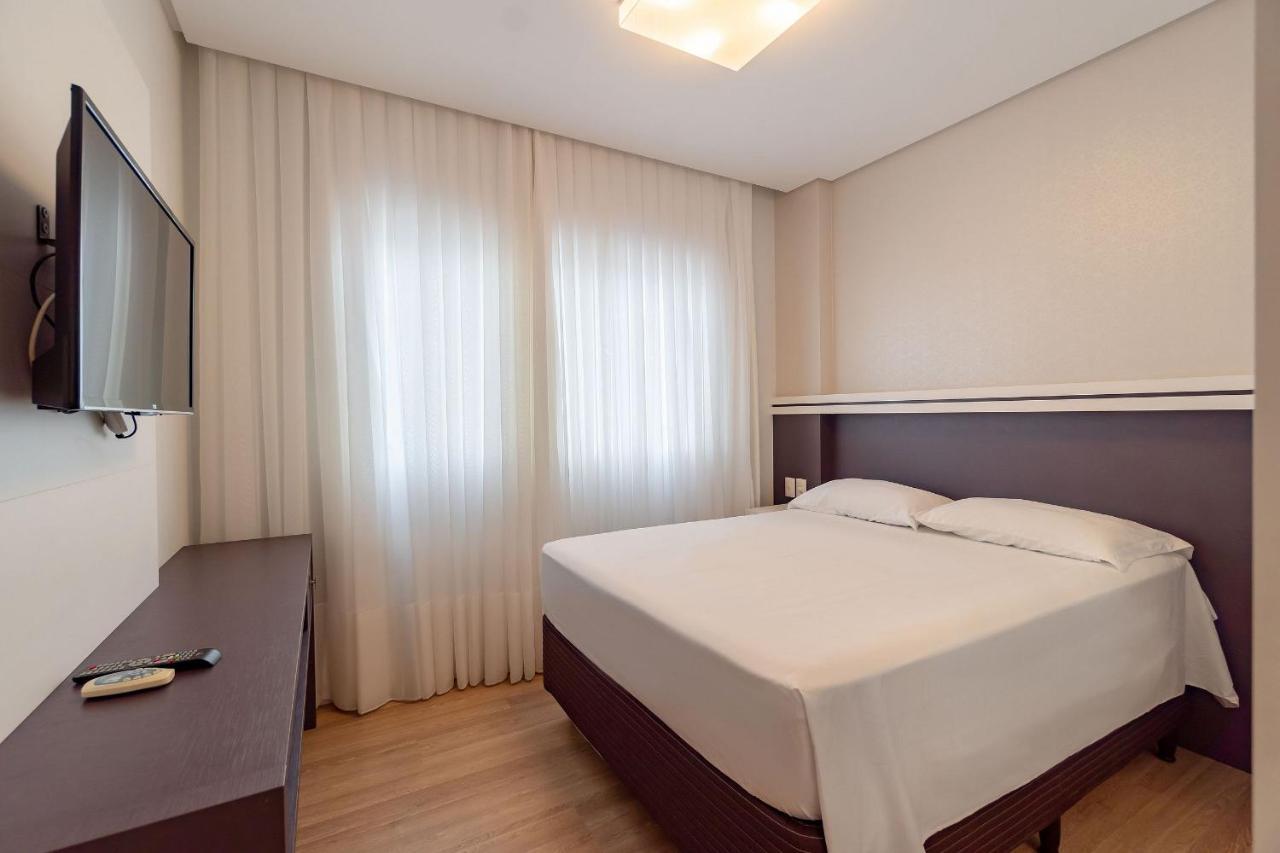 Apartment Varandas Do Atlantico - Aconchegante Em Pe Na Areia Bombinhas